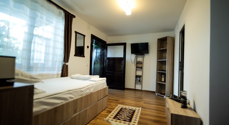 Pensiunea Gruiul Colunului Colun