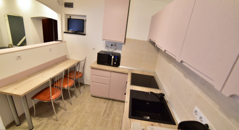 Regim Hotelier Happy Home Sibiu Sibiu